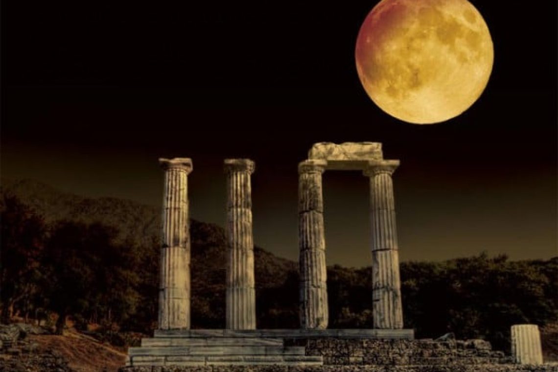 Δωρεάν εκδηλώσεις σε 116 αρχαιολογικούς χώρους σε όλη την Ελλάδα κάτω από την αυγουστιάτικη Πανσέληνο