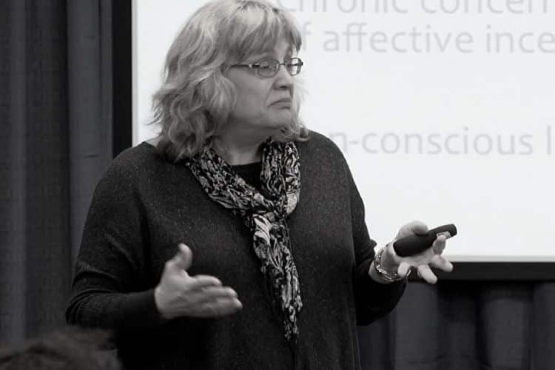 Η ψυχολόγος Julie Norem εναντίον της θετικής σκέψης